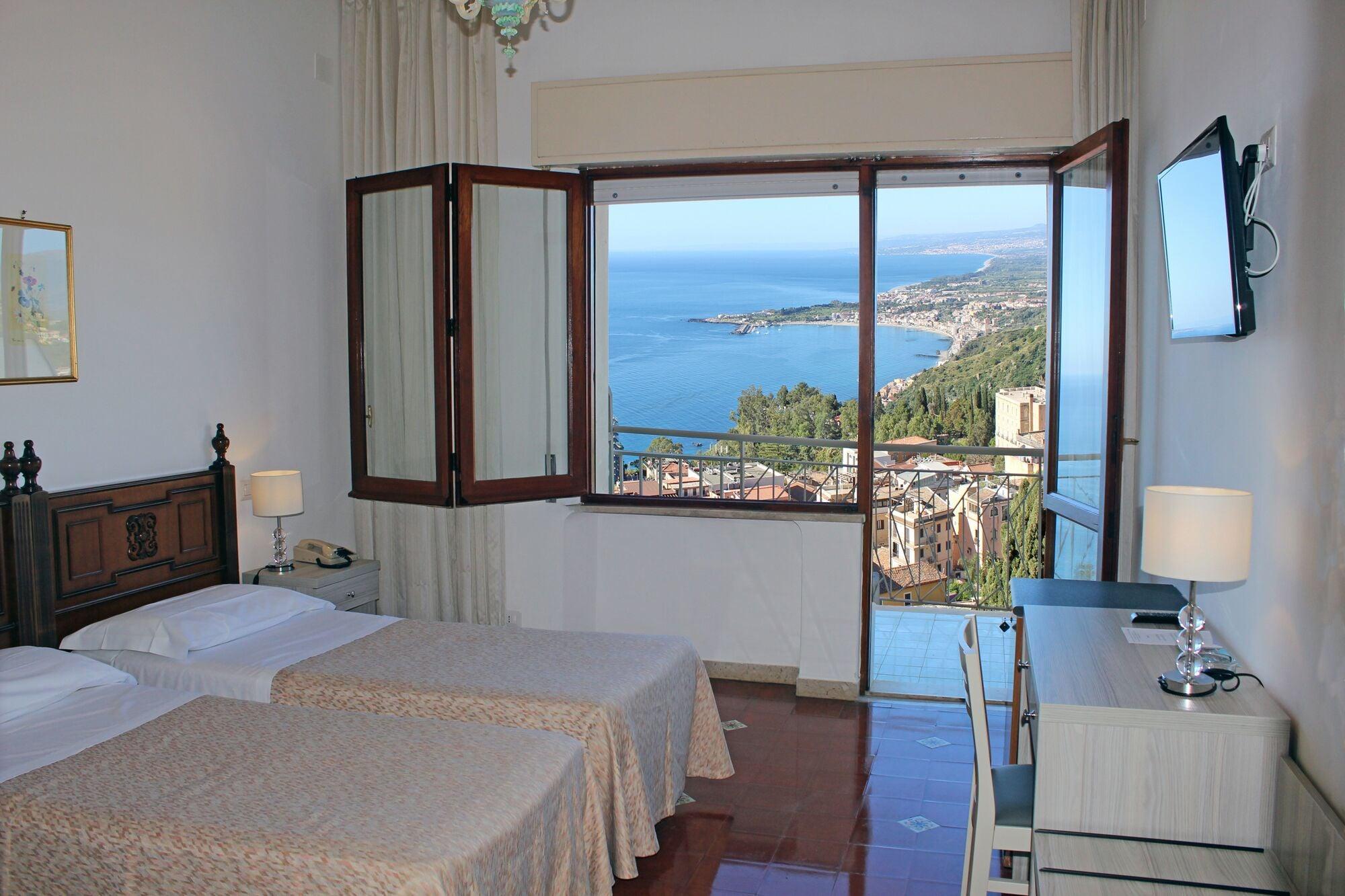 Hotell Mediterranee Taormina