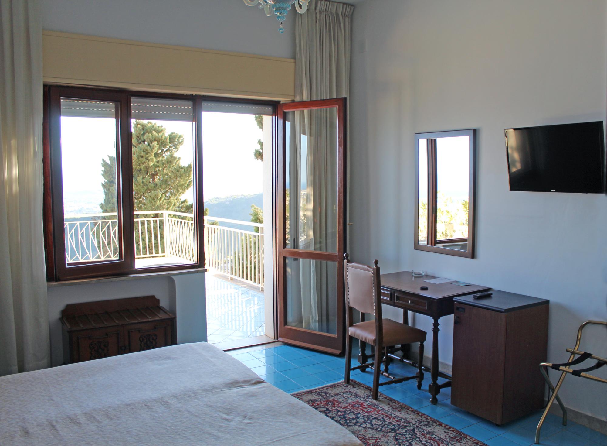 Hotell Mediterranee